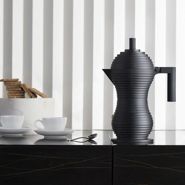 Pulcina Black Matte